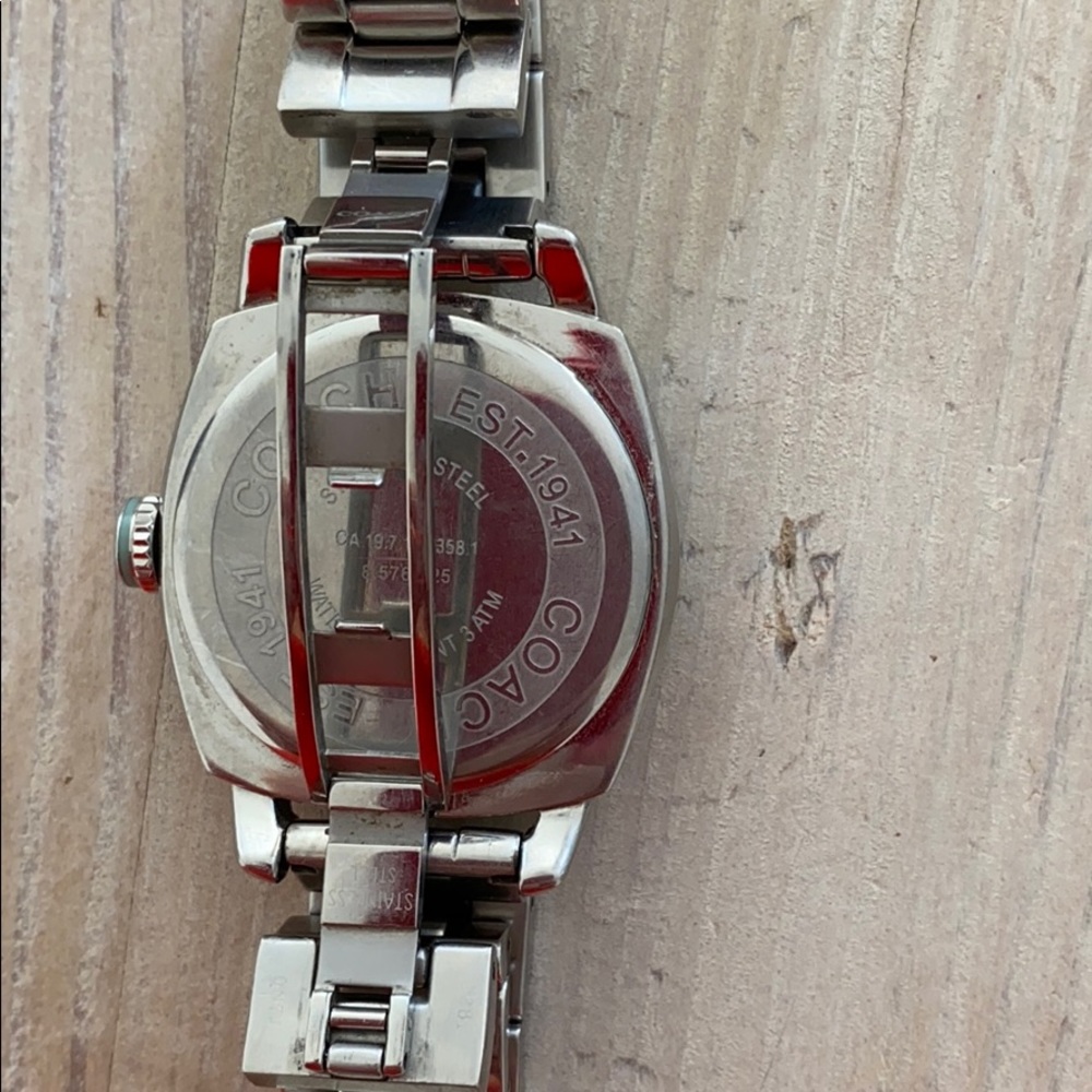 Coach Watch - Picture 4 of 4